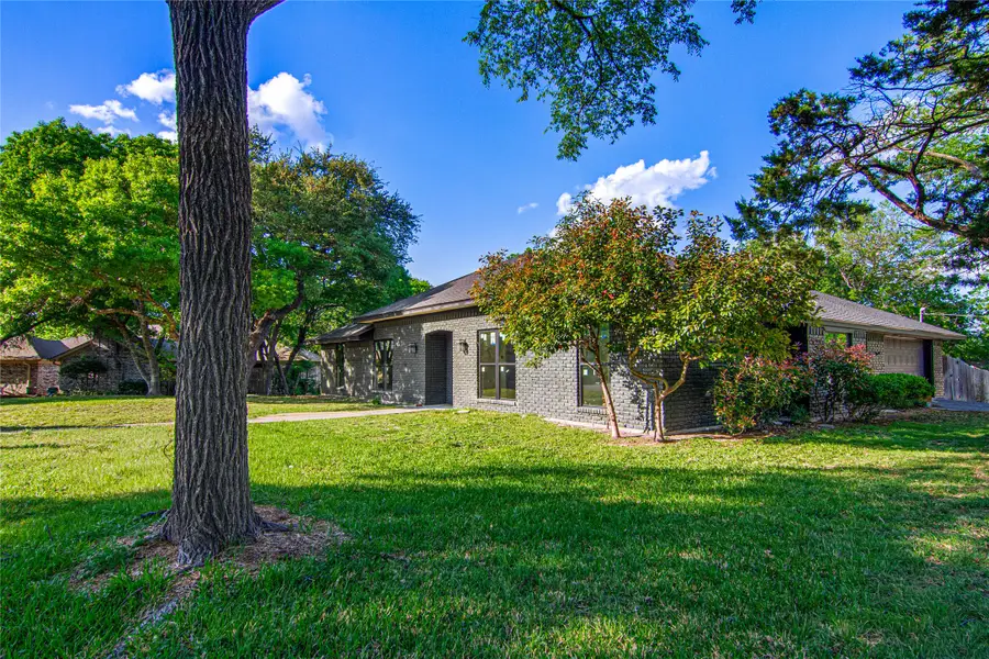 9917 Sandalwood Drive, Woodway, TX 76712 - #3