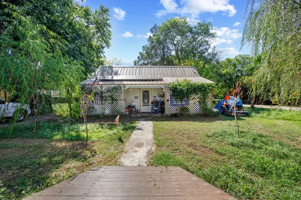 800 Cutler Street, Tioga, TX 76271