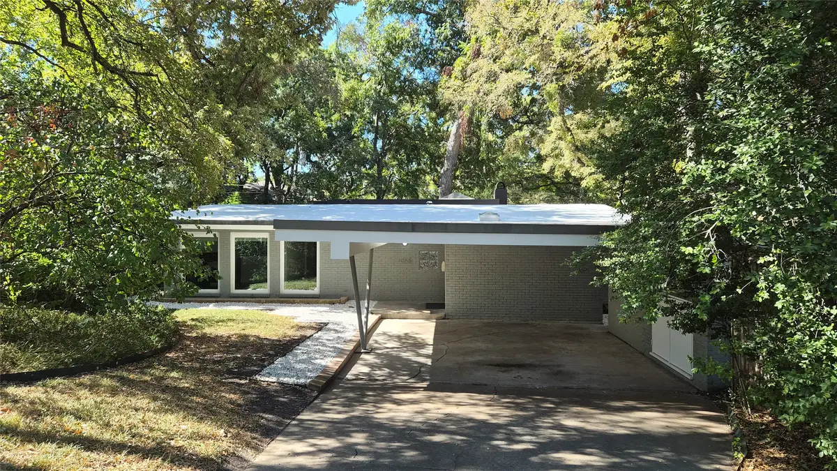 1055 Tipperary Drive, Dallas, TX 75218 - Image #1