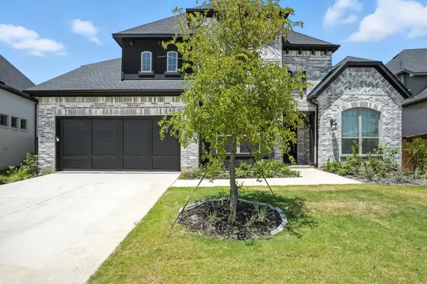 4308 Prickly Pear Avenue, Aubrey, TX 76227