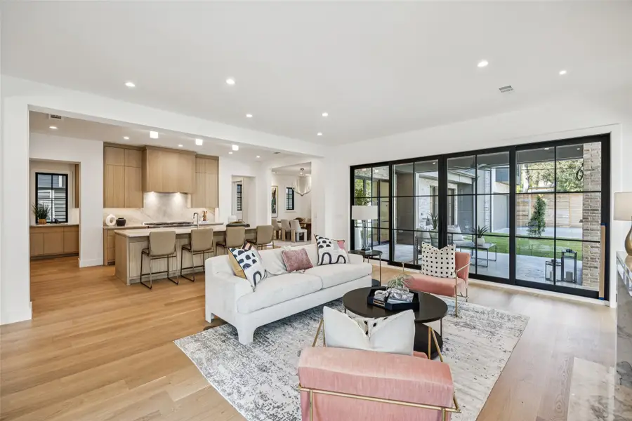 6833 Northridge Drive, Dallas, TX 75214 - Image #2