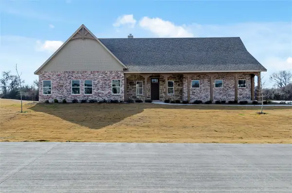 541 Cornerstone Avenue, Reno, TX 76020