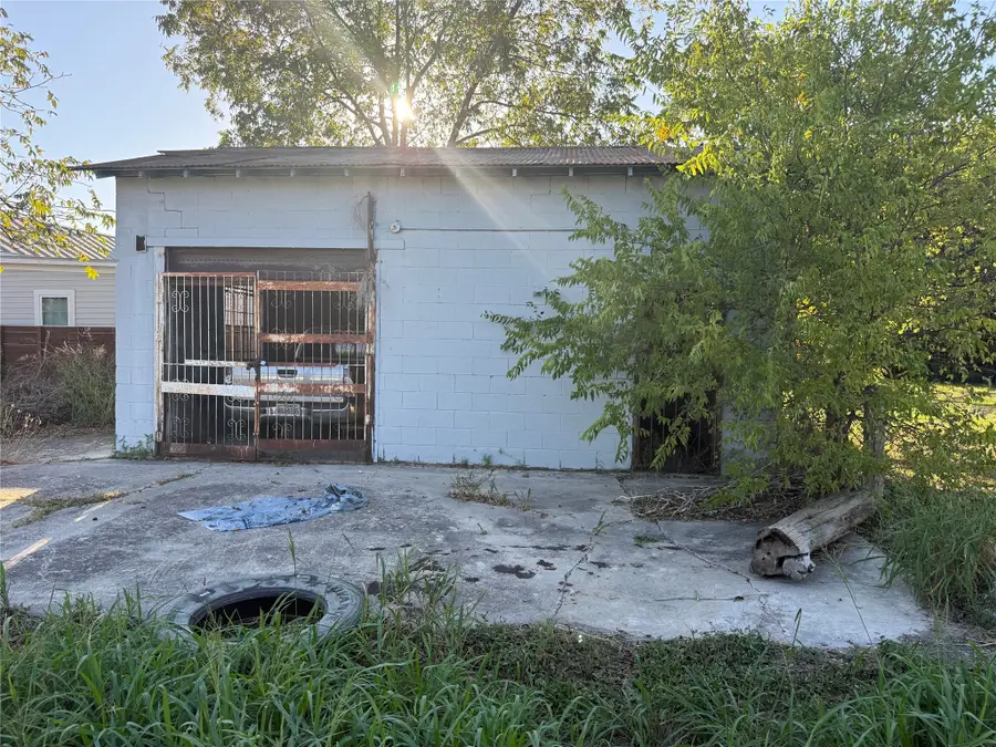 1619 S Presa Street, San Antonio, TX 78210 - Image #3