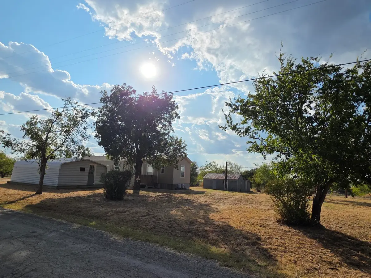 605 S Butte Street, Breckenridge, TX 76424 - Image #1