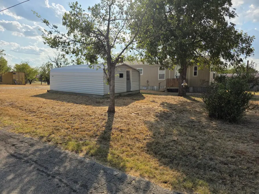 605 S Butte Street, Breckenridge, TX 76424 - Image #3
