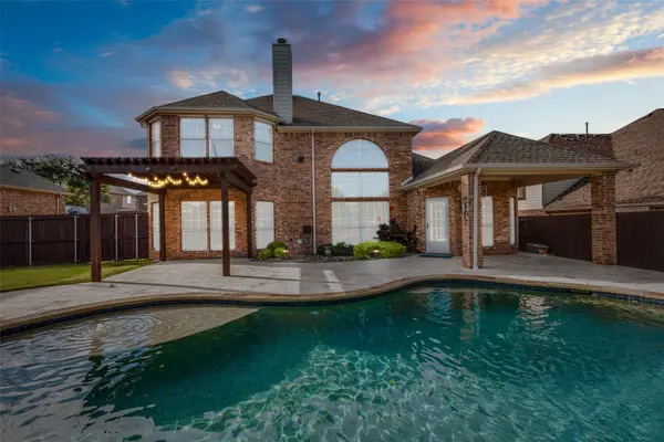 302 Trakehner Trail, Celina, TX 75009