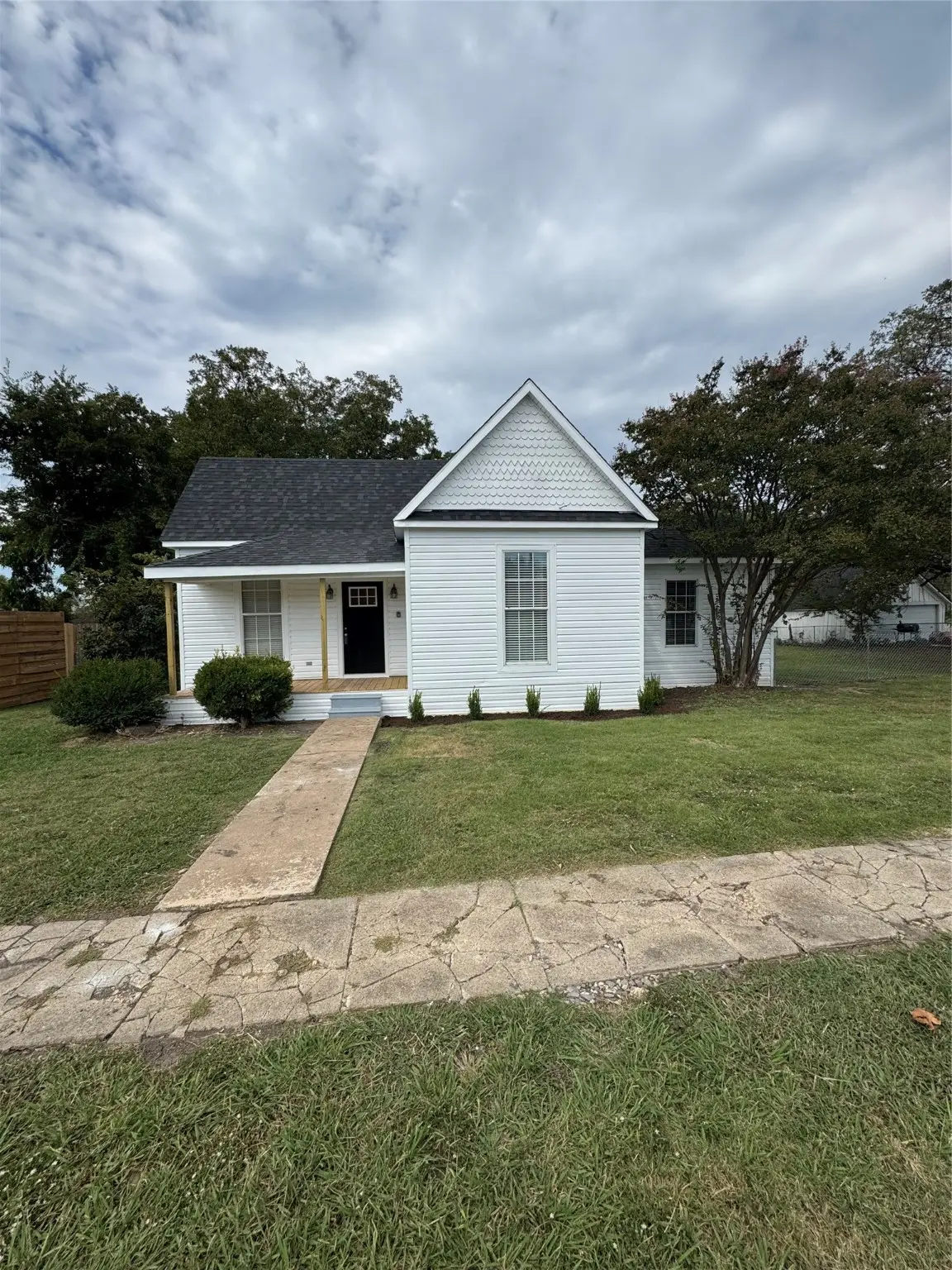 306 N College Street, Howe, TX 75459 - Image #1