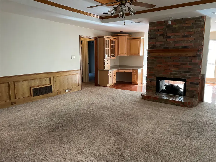 458 Sandy Knoll Drive, Coppell, TX 75019 - Image #3