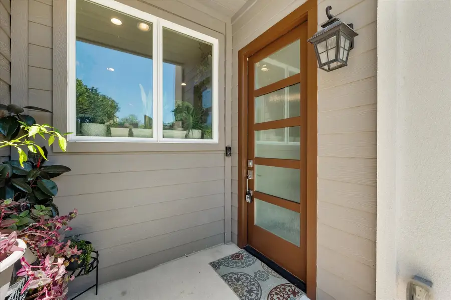 9467 Timberleaf Drive, Dallas, TX 75243 - Image #2