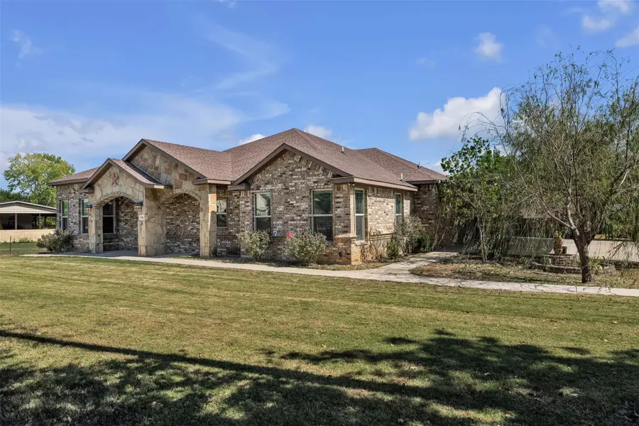 916 County Road 913, Joshua, TX 76058 - Image #3
