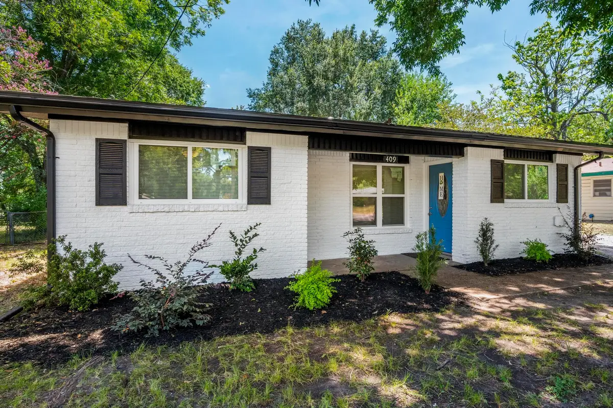 409 E 2nd Street, Quinlan, TX 75474 - Image #1