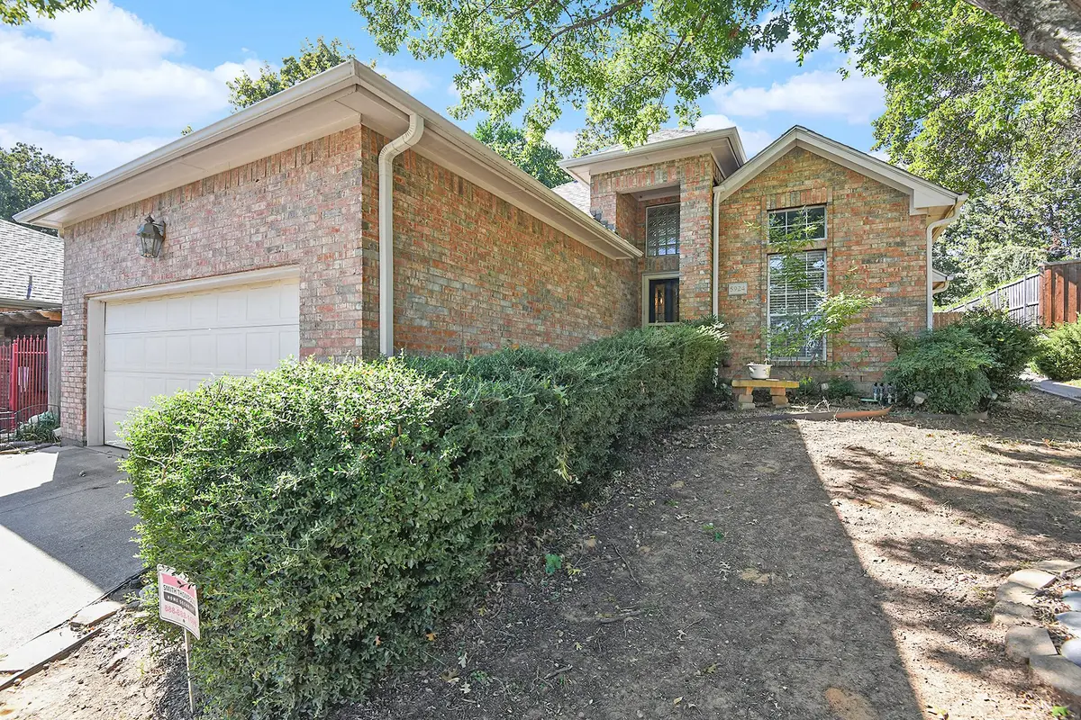 5924 Canberra Lane, Arlington, TX 76017 - Image #1