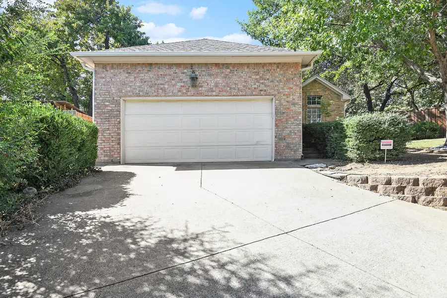 5924 Canberra Lane, Arlington, TX 76017 - Image #2