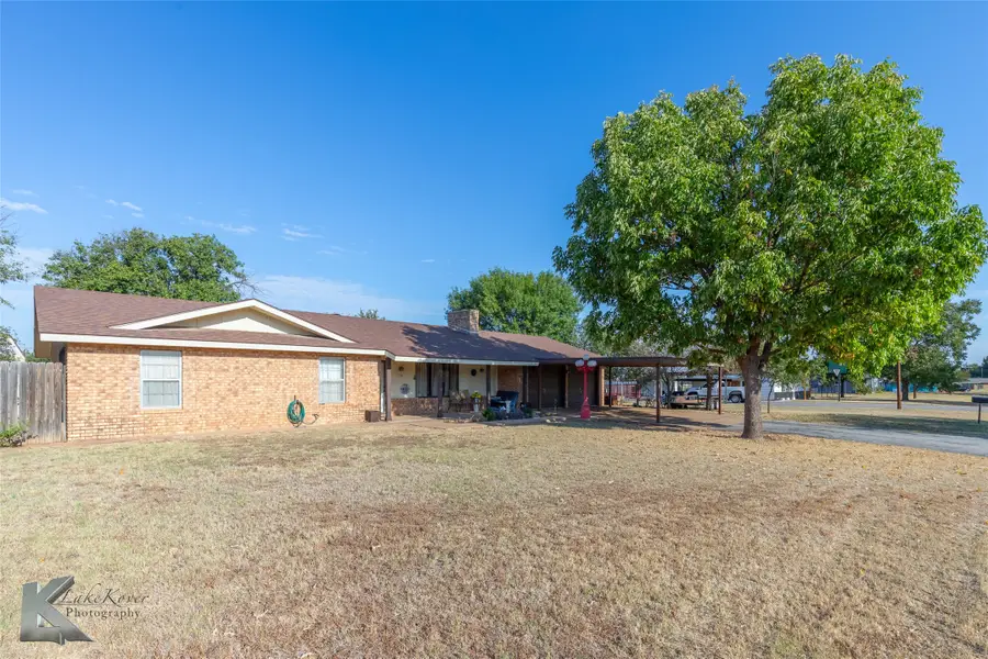 708 Aspen Street, Knox City, TX 79529 - Image #2