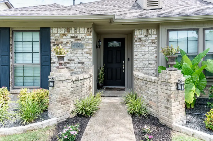 2120 Baltimore Drive, Richardson, TX 75081 - Image #2