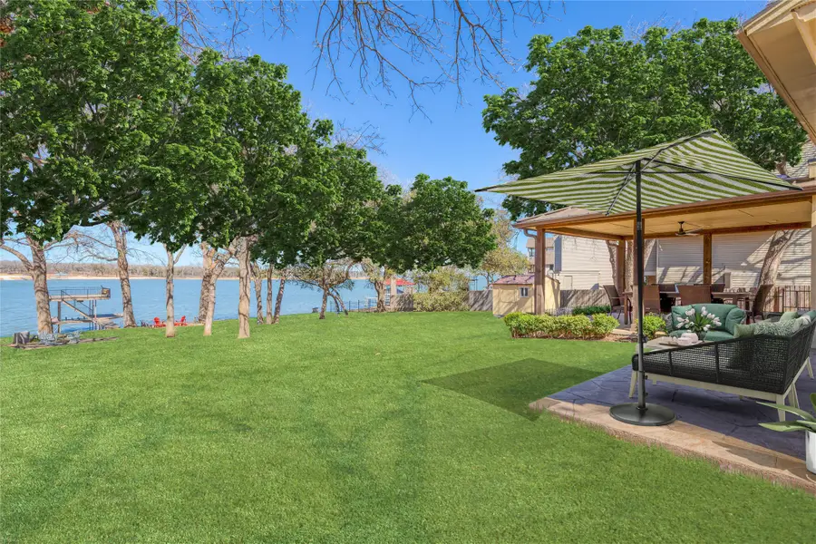 400 Driftwood Court, Azle, TX 76020 - Image #3