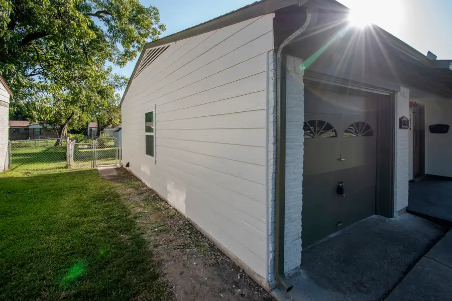 4826 Bedford Drive, Mesquite, TX 75150 - Image #3