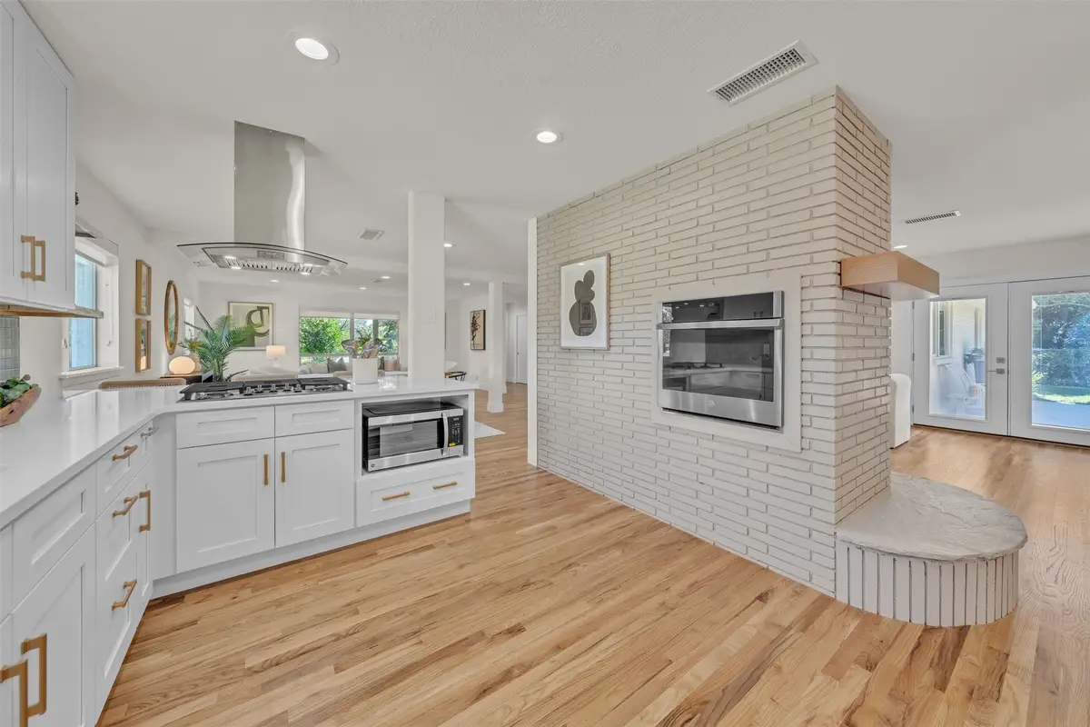 4408 Hildring Drive E, Fort Worth, TX 76109 - Image #1