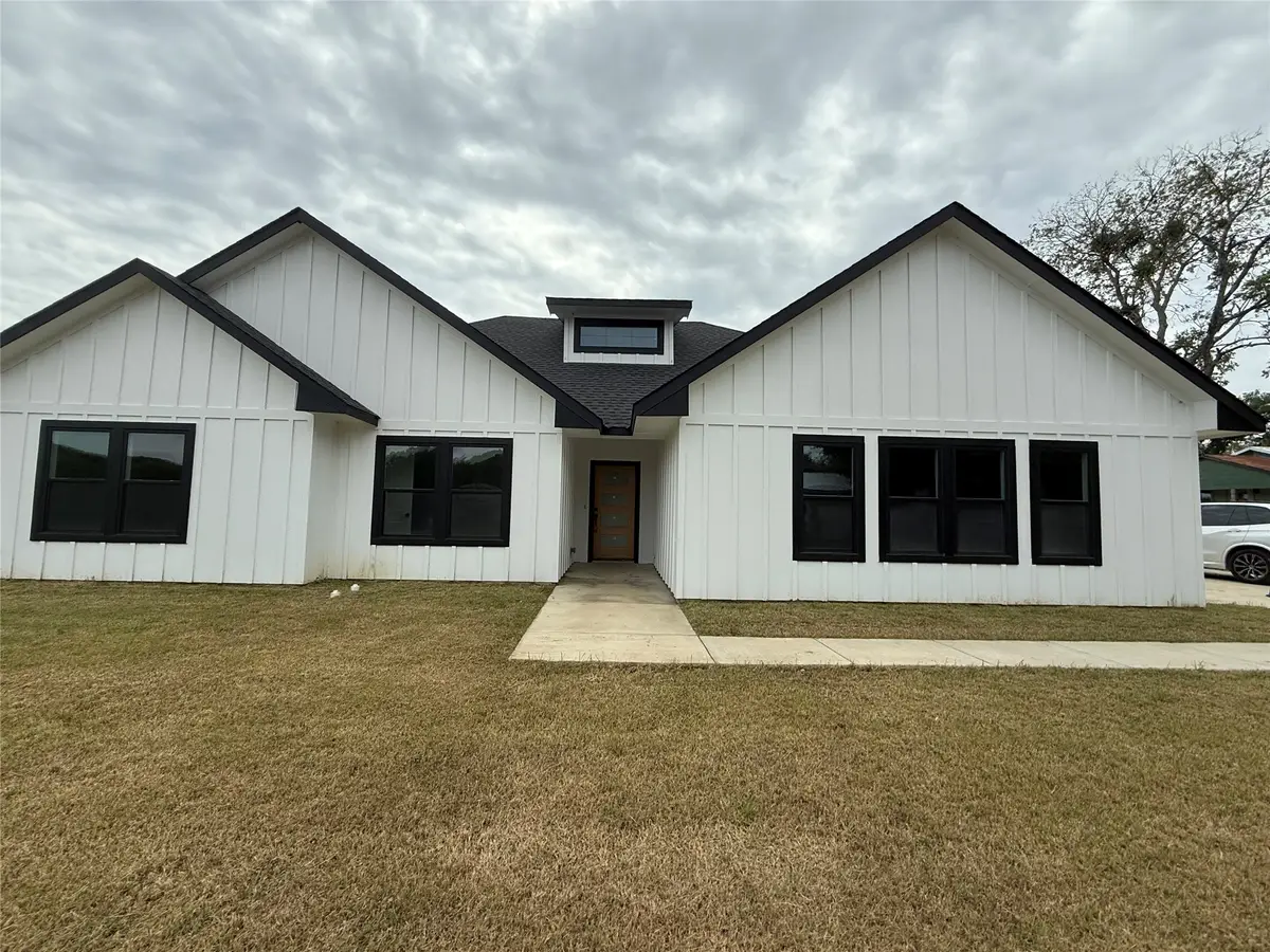 114 Trailridge Drive, Corsicana, TX 75110 - #1