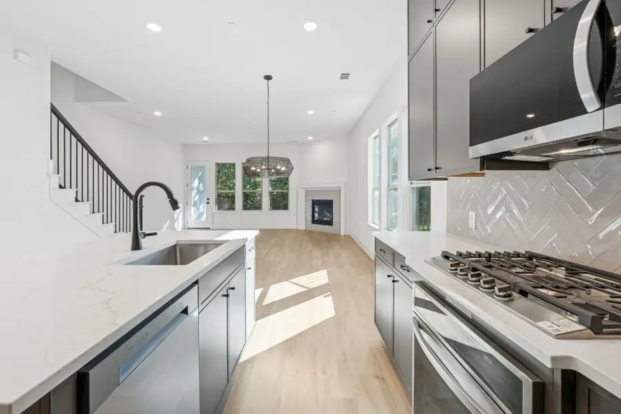 428 Waterscape Drive #1338, Hickory Creek, TX 75065 - Image #3