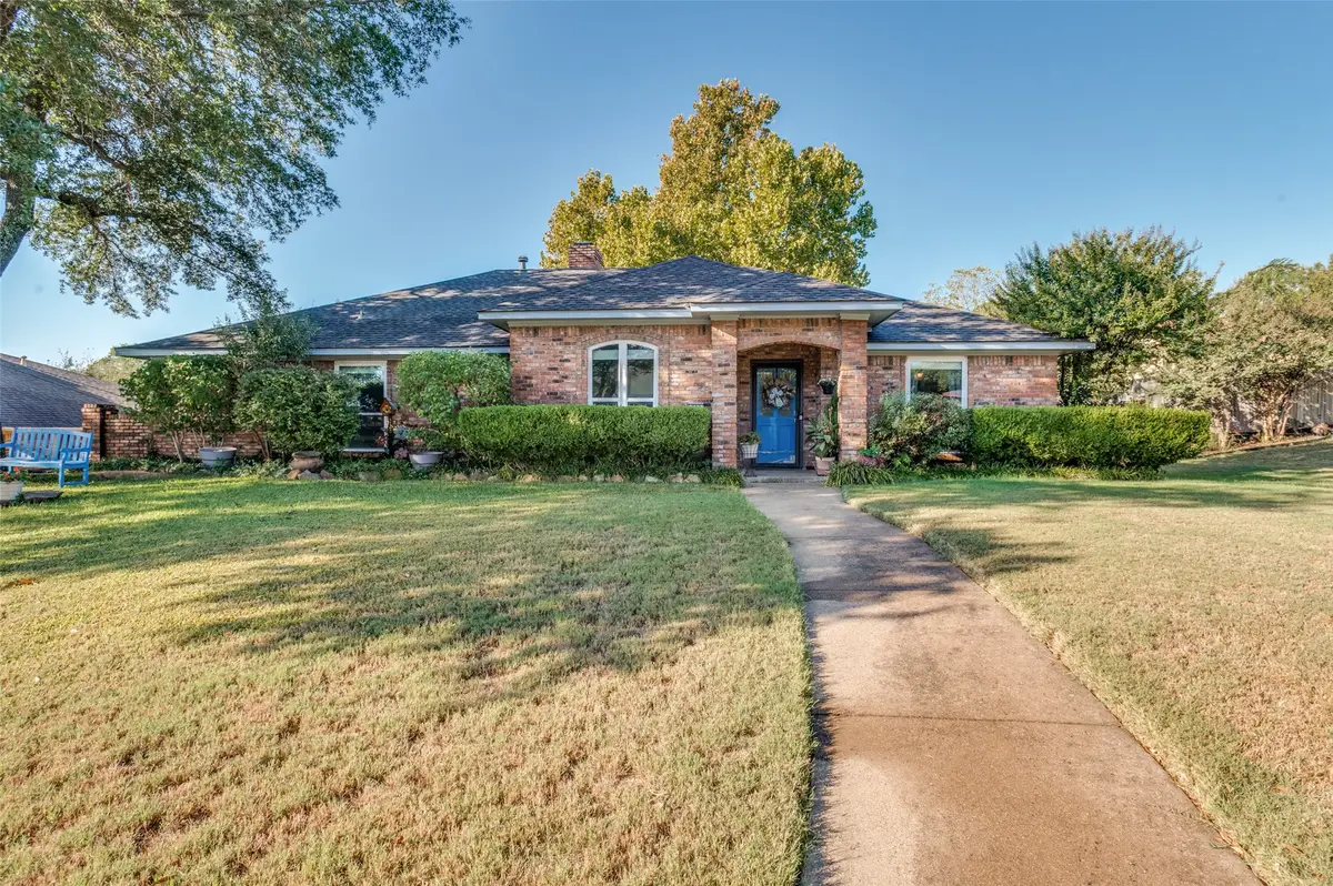 722 Corinthian Place, Duncanville, TX 75137 - Image #1