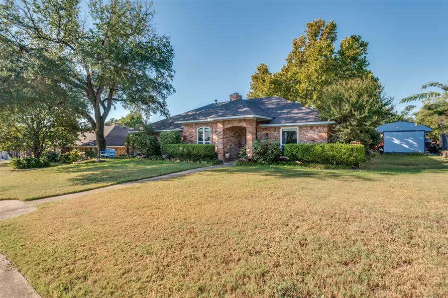 722 Corinthian Place, Duncanville, TX 75137 - Image #2