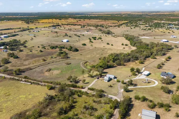 224 Hcr 1114, Blum, TX 76627