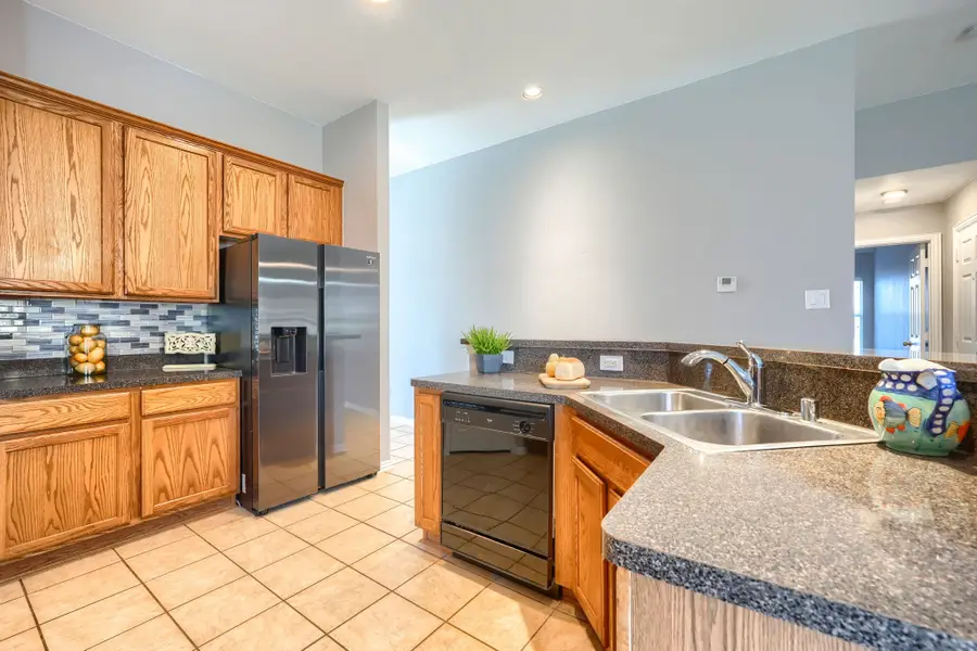 2830 Wild Oak Lane, Rockwall, TX 75032 - Image #3