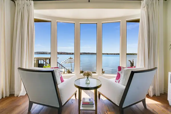 509 Lighthouse Drive, Horseshoe Bay, TX 78657