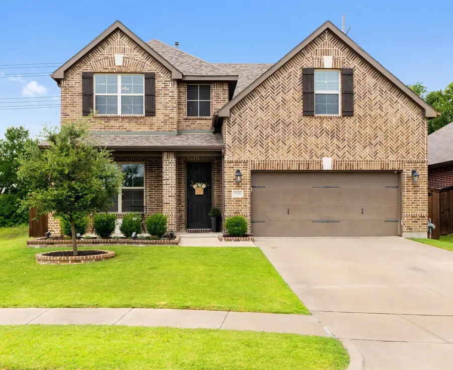 7705 Lake Worth Cove, McKinney, TX 75071 - Image #2