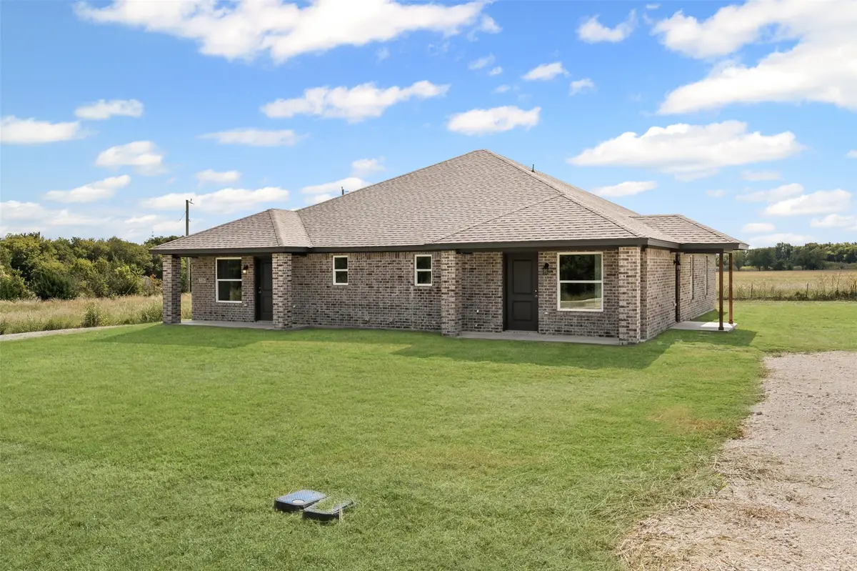 220-222 Melissa Street, Eddy, TX 76524 - Image #1