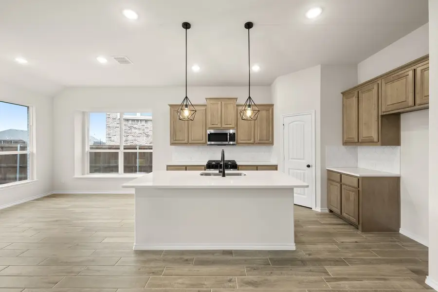 7708 Gatevine Avenue, Joshua, TX 76058 - Image #3