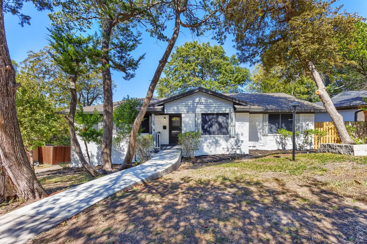 1409 Autumn Leaves Trail, Dallas, TX 75241 - Image #1