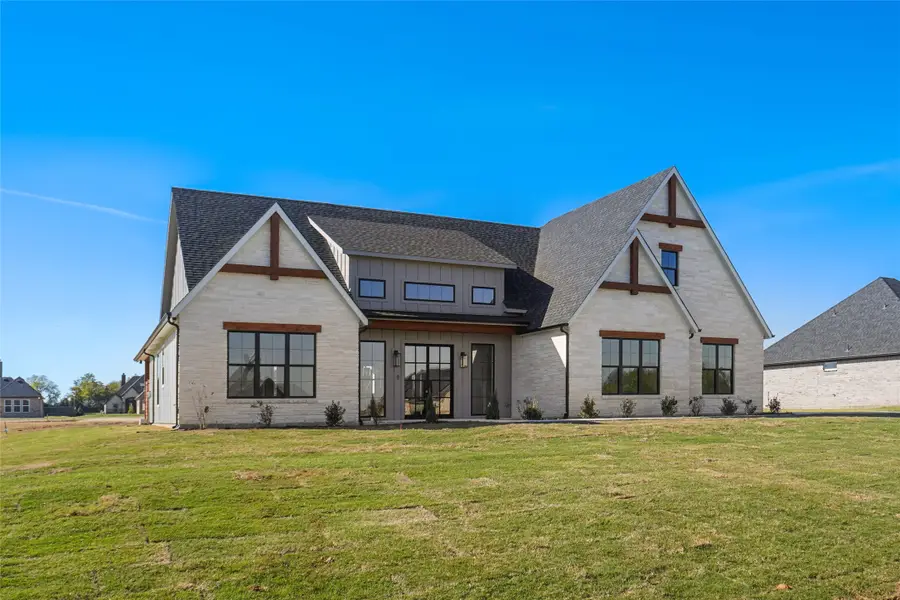 207 Stuart Street, Paradise, TX 76073 - Image #2