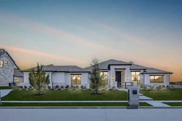 328 Longview Place, Heath, TX 75032