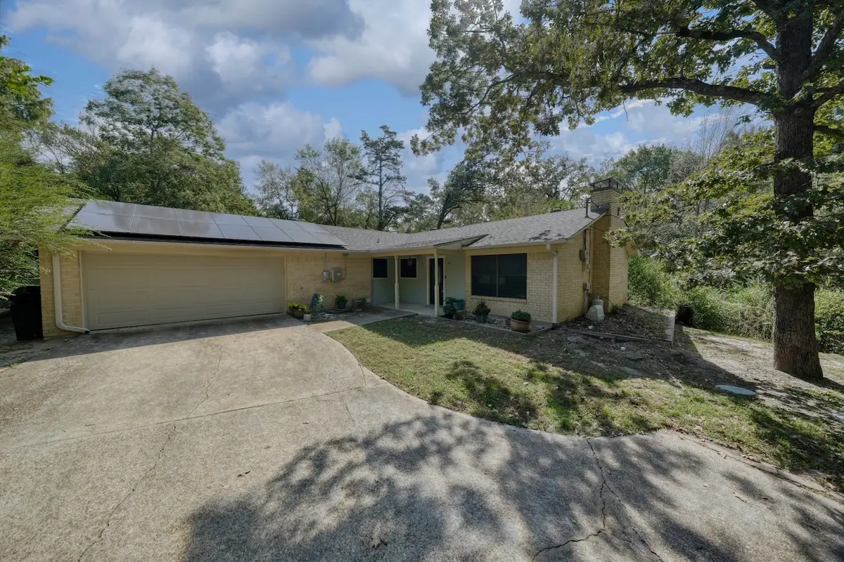 127 Birdie Lane, Hideaway, TX 75771 - Image #1