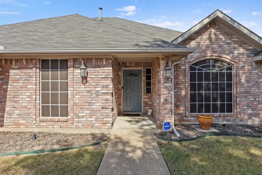 853 Woodridge Circle, Desoto, TX 75115 - Image #2