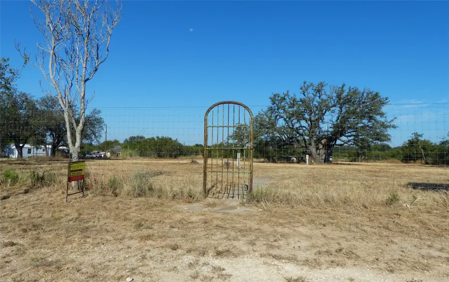 5700 7th, Rochelle, TX 76872 - Image #2