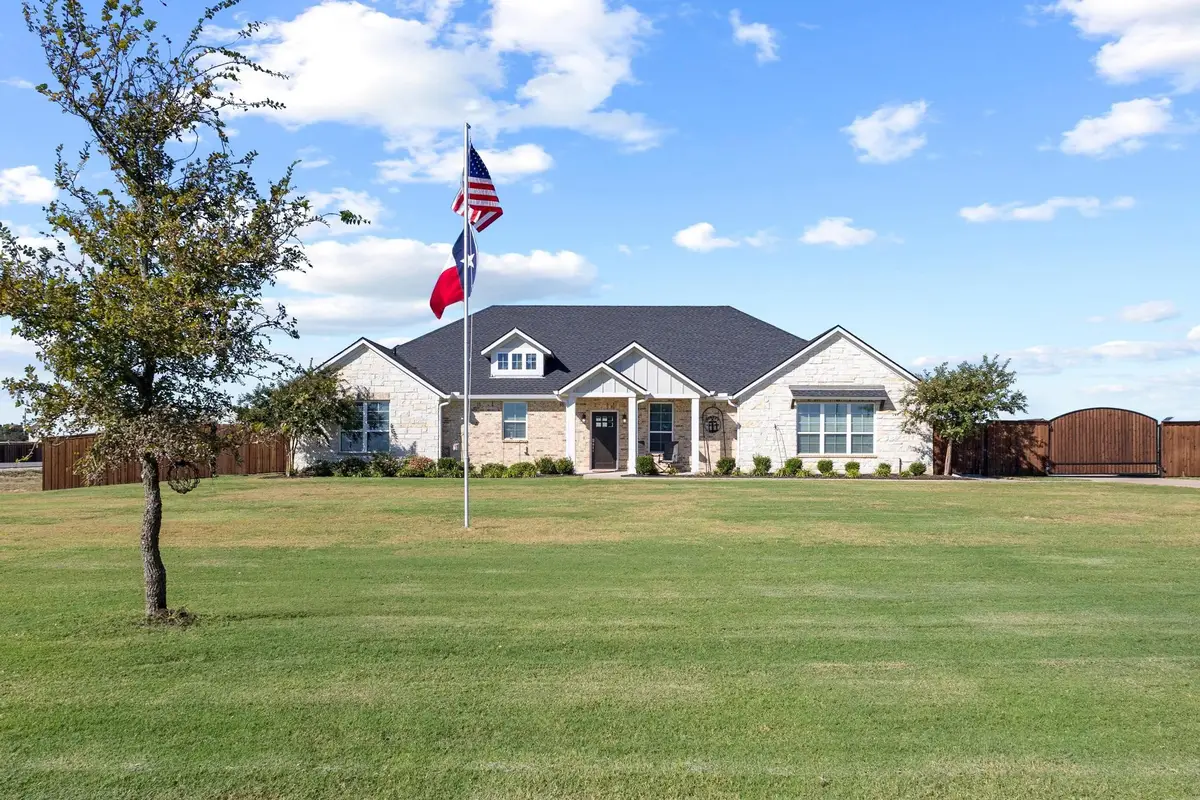 1875 White Mound Road, Sherman, TX 75090 - Image #1