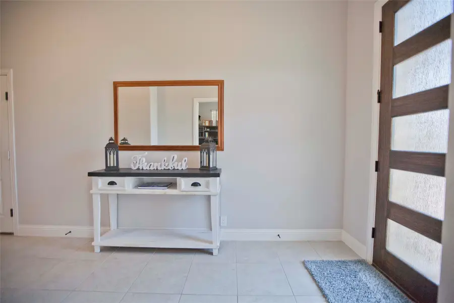 8224 Catclaw Prairie, Godley, TX 76044 - Image #3