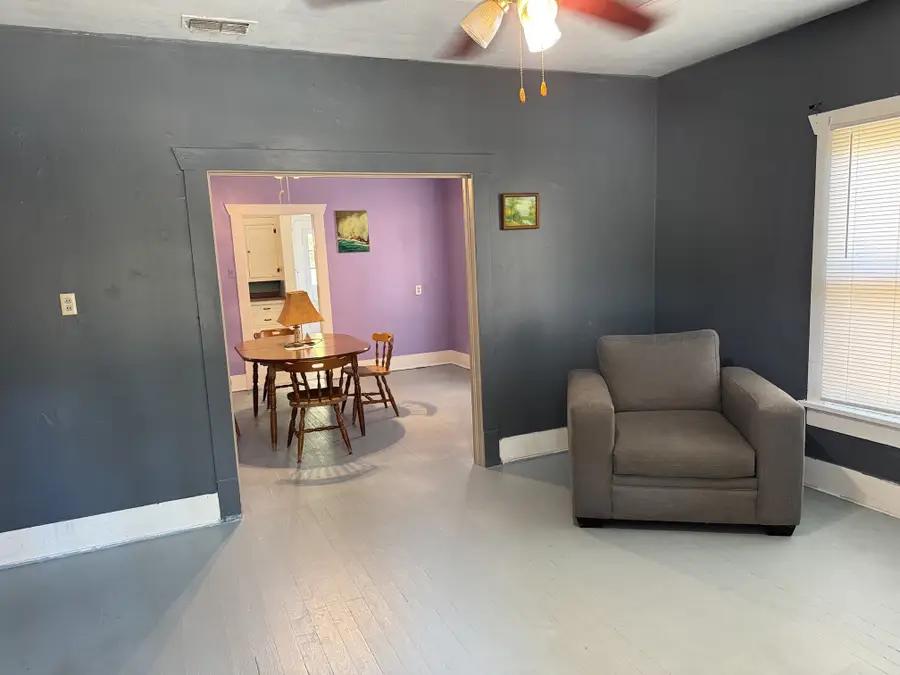 304 W Nevada Street, Seymour, TX 76380 - Image #2