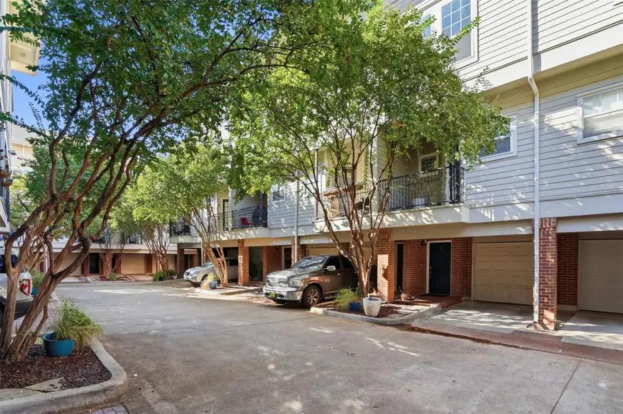2902 State Street #5, Dallas, TX 75204 - Image #2