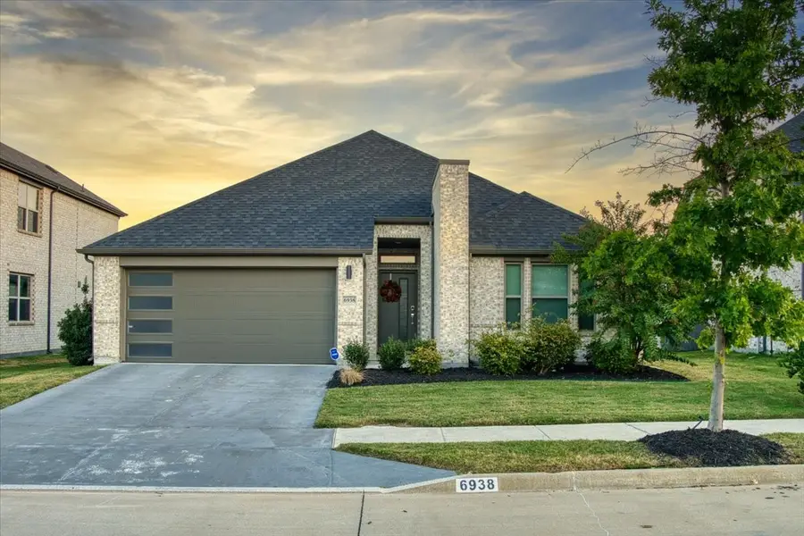 6938 Aster Drive, Venus, TX 76084 - Image #2