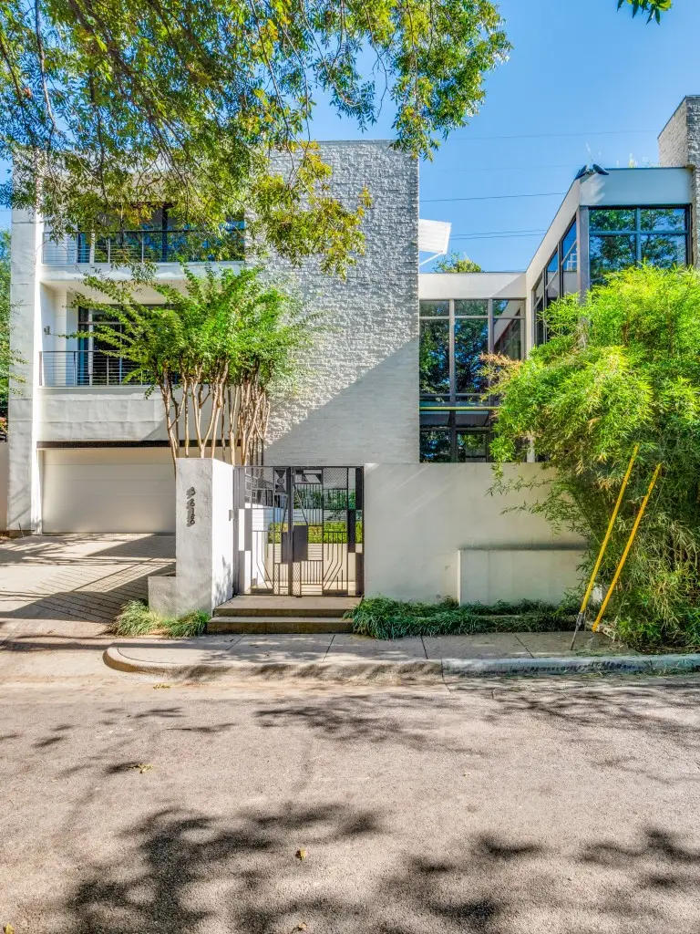 3818 Turtle Creek Drive, Dallas, TX 75219 - Image #1