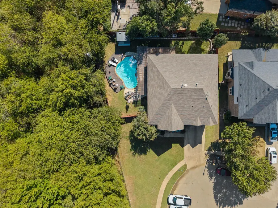6 Whispering Bend Court, Mansfield, TX 76063 - Image #3