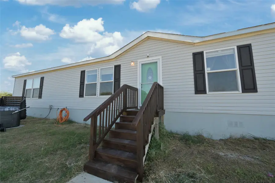 6413 Friesian Drive, Godley, TX 76044 - Image #3