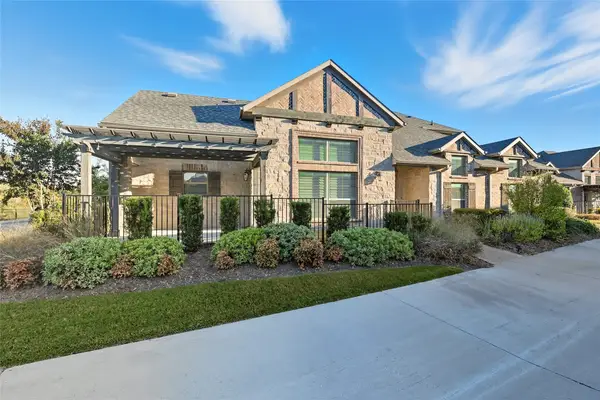 4301 Rose Garrison Lane, Arlington, TX 76005