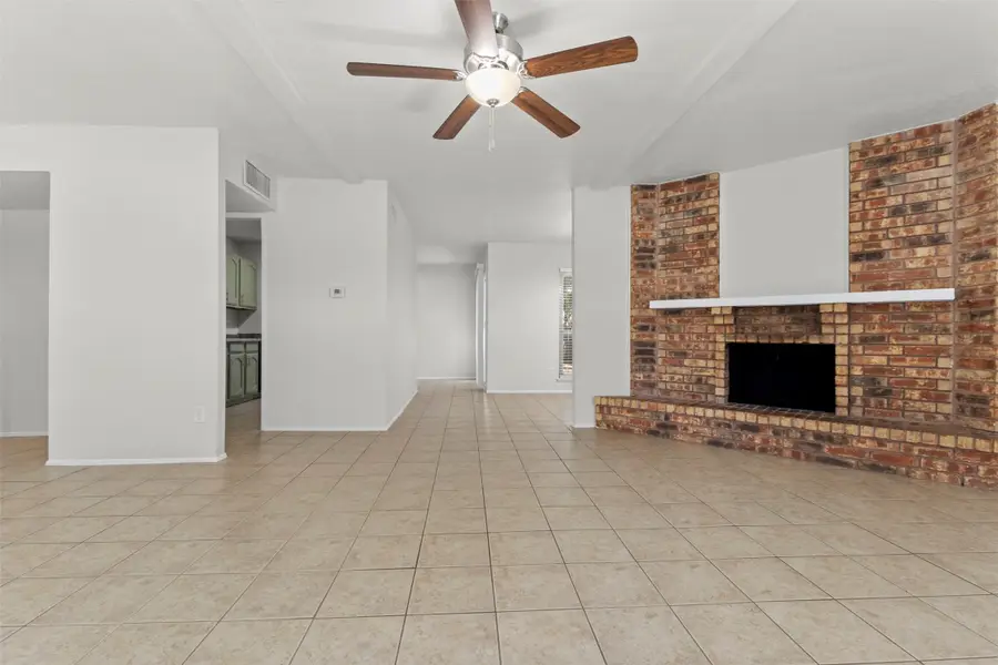 4037 Engleman Street, Fort Worth, TX 76137 - Image #3