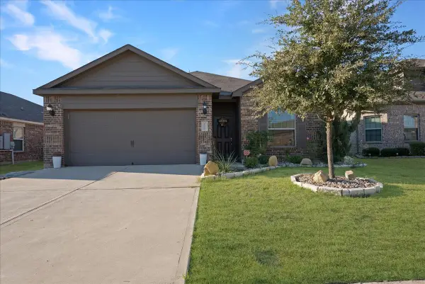 180 Kennedy Drive, Venus, TX 76084