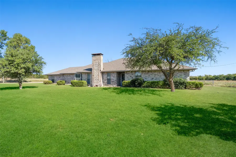 10492 Us Highway 69, Trenton, TX 75490 - Image #3